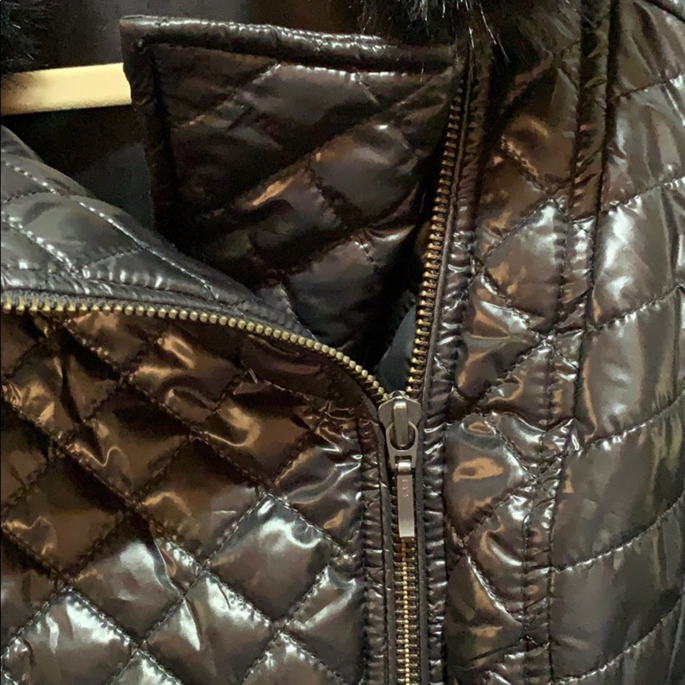 TALBOTS Motoblack puffer vest SZ M- collar - Picture 3 of 8
